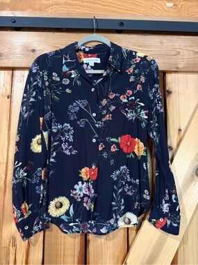 Amour Vert Navy Floral Button-Down Blouse